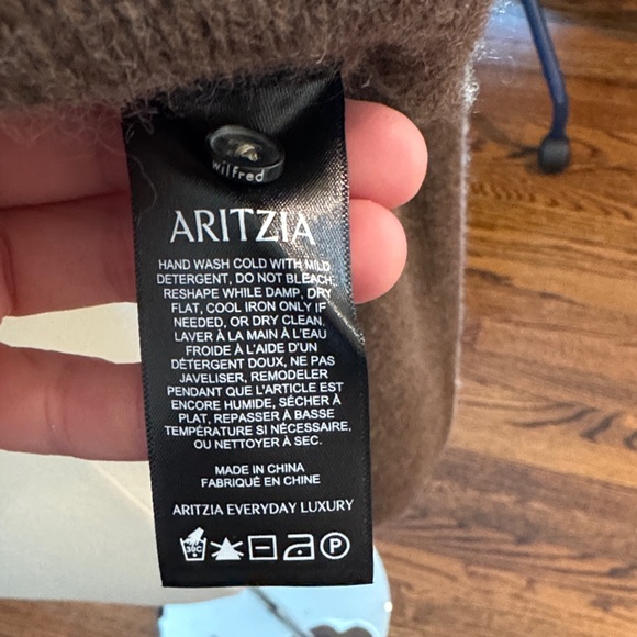 Aritzia Wilfred GUC Cashmere Brown Women's Cropped Cardigan Sweater - Picture 3 of 6